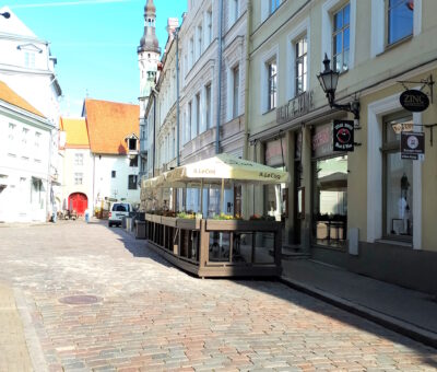 Picture of Väike-Karja street in Tallinn's Old Town, where the Seefin is located
